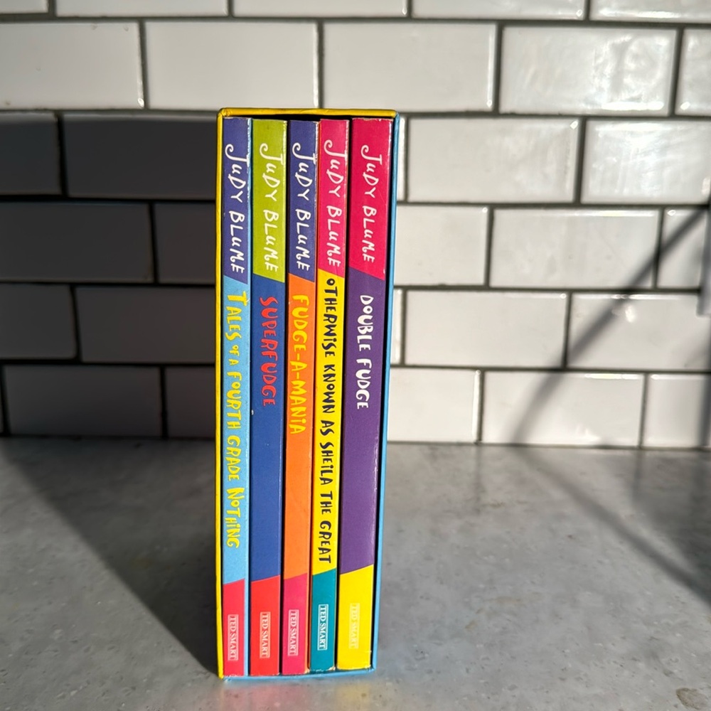 Judy Blume box set of 5 kids books // like new